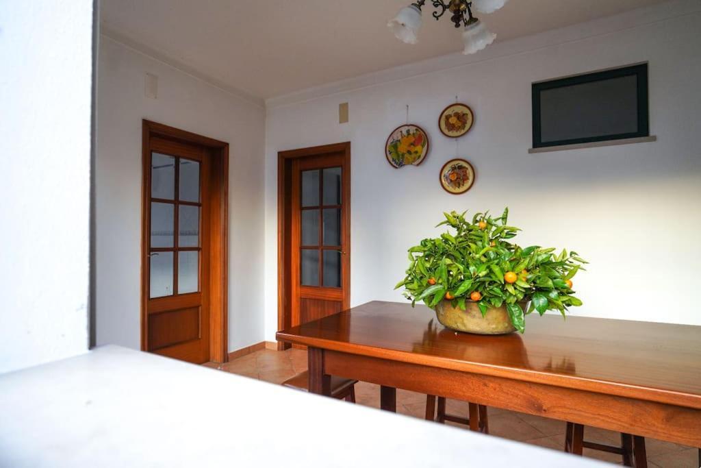 Casa Refugio Com Patio Interior Alcobaça